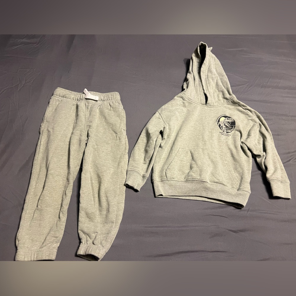 Dino sweat outfit set
